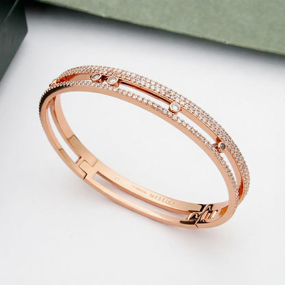 [Zalyn]MOVE ROMANE PAVÉ DIAMOND BANGLE BRACELET