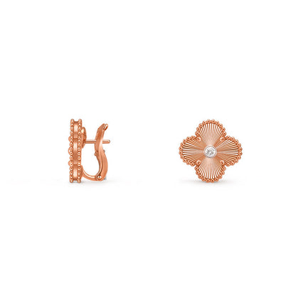 [Zalyn]15MM CLOVER FLOWER STUD EARRINGS DIAMOND-ROSE GOLD COLLECTION