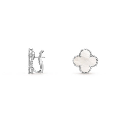 [Zalyn]15MM CLOVER FLOWER STUD EARRINGS WHITE GOLD COLLECTION