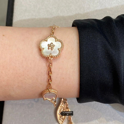 [Zalyn Jewelry ]LUCKY SPRING 5 MOTIF BRACELET