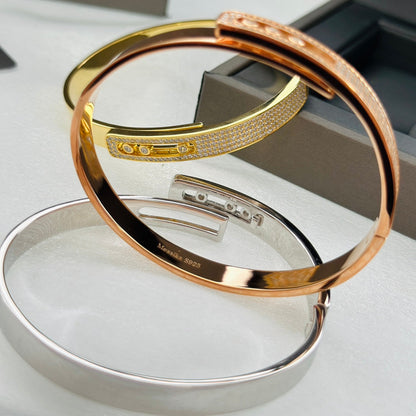 [Zalyn]MOVE NOA PAVÉ DIAMOND BANGLE BRACELET
