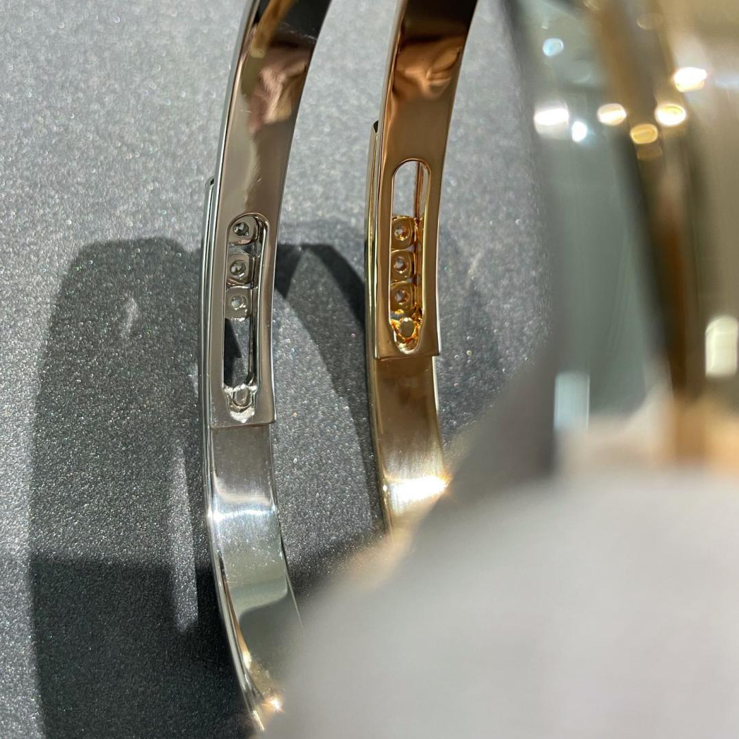 [Zalyn]MOVE NOA PAVÉ DIAMOND BANGLE BRACELET