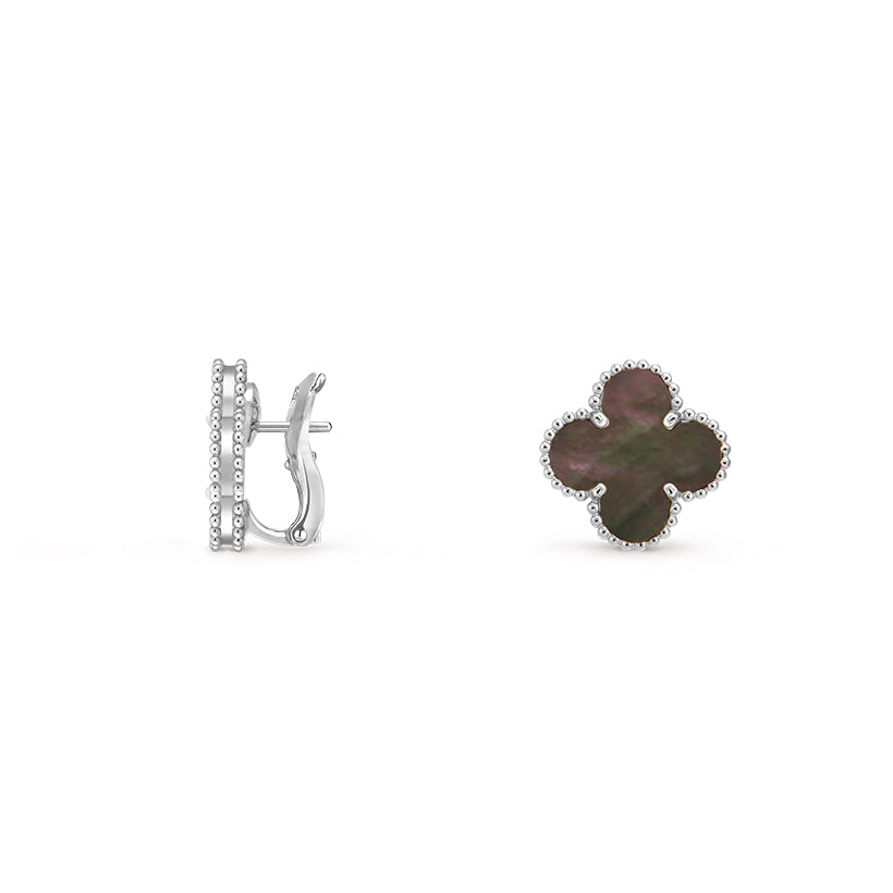[Zalyn]15MM CLOVER FLOWER STUD EARRINGS WHITE GOLD COLLECTION