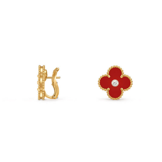 [Zalyn]15MM CLOVER FLOWER STUD EARRINGS DIAMOND-GOLD COLLECTION