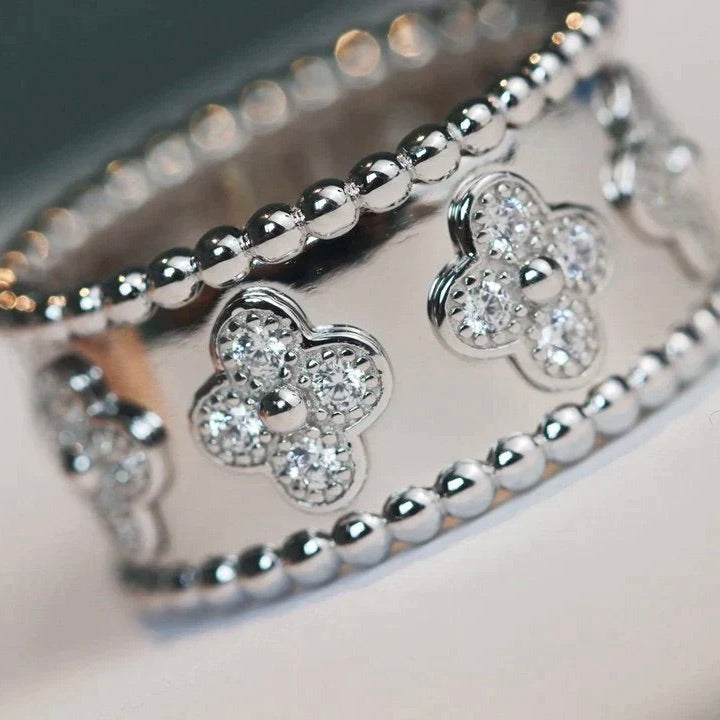 [Zalyn Jewelry ]CLOVER KALEIDOSCOPE RING 10MM