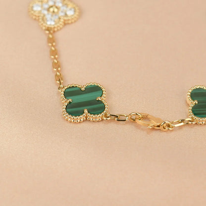 [Zalyn]LUCKY CLOVER 5-MOTIF BRACELET - MALACHITE COLLECTION