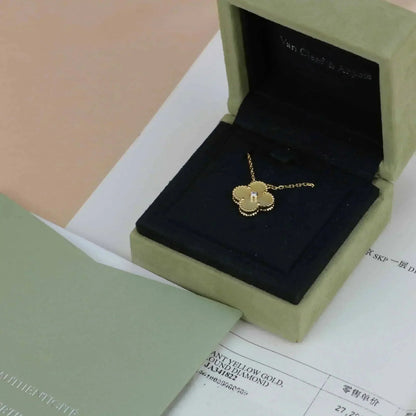 [Zalyn Jewelry ]CLOVER 15MM DIAMOND GOLD MOTHER OF PEARL NECKLACE