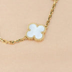 [Zalyn Jewelry ]CLOVER WHITE PEARL MOP 5 MOTIF BRACELET COLLECTION