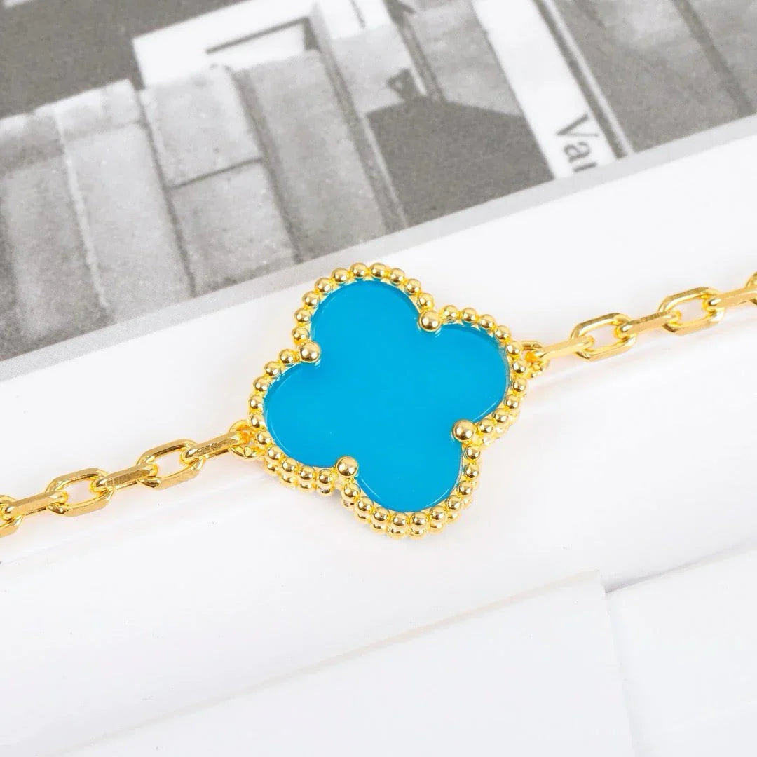 [Zalyn]LUCKY CLOVER 5-MOTIF BRACELET - TURQUOISE COLLECTION