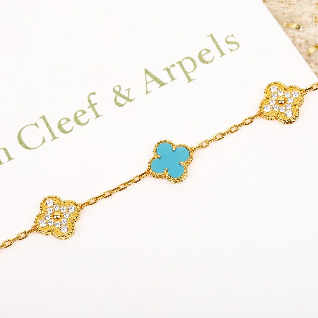 [Zalyn]LUCKY CLOVER 5-MOTIF BRACELET - TURQUOISE COLLECTION
