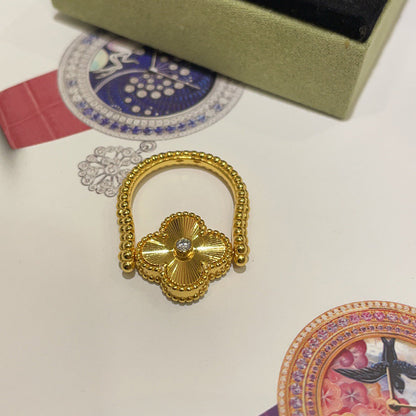 [Zalyn]LUCKY CLOVER GOLD REVERSIBLE RING