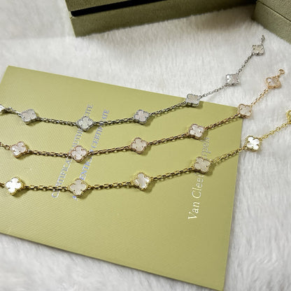 [Zalyn Jewelry ]CLOVER 6 MOTIF WHITE MOP BRACELET