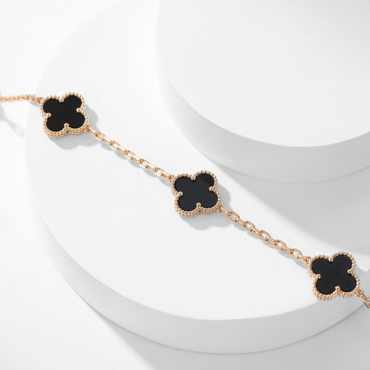 [Zalyn Jewelry ]CLOVER 10 MOTIFS ONYX NECKLACE