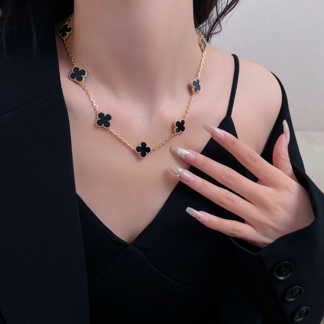 [Zalyn Jewelry ]CLOVER 10 MOTIFS ONYX NECKLACE