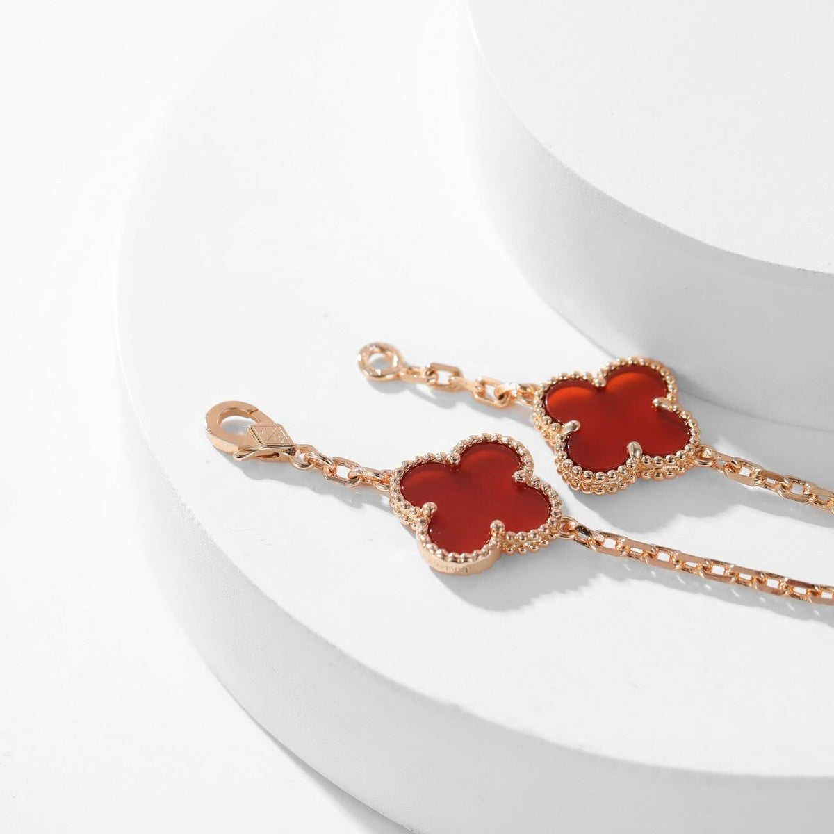 [Zalyn Jewelry ]CLOVER 10 MOTIFS CARNELIAN NECKLACE