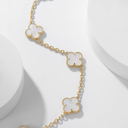 [Zalyn Jewelry ]CLOVER 10 MOTIFS WHITE MOTHER OF PEARL NECKLACE