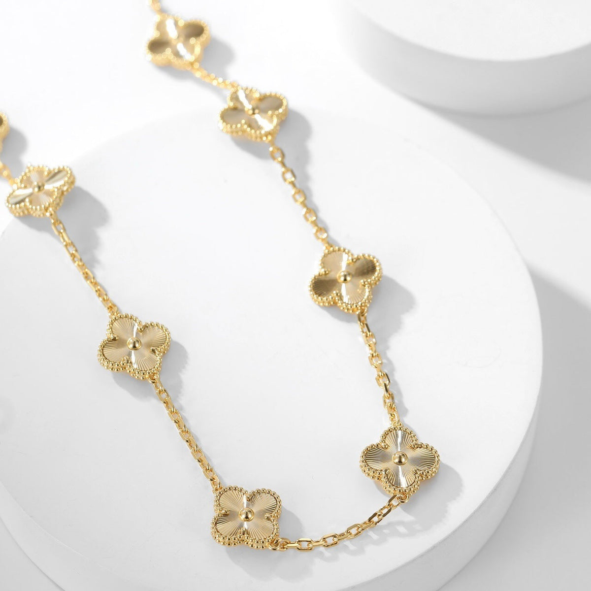 [Zalyn Jewelry ]CLOVER 10 MOTIFS LASER NECKLACE