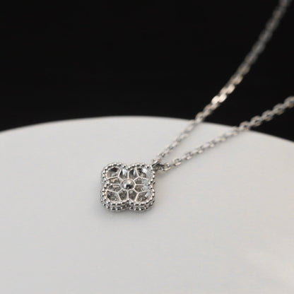 [Zalyn Jewelry ]CLOVER MINI 9.5MM PENDANT DIAMOND NECKLACE