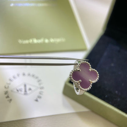 [Zalyn Jewelry ]CLOVER  PURPLE VIOLET RING