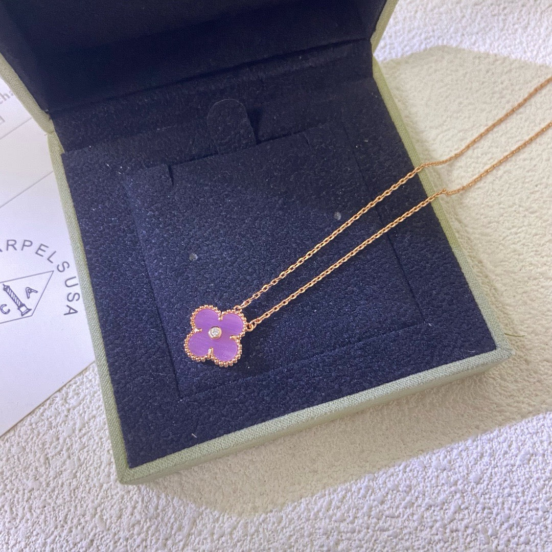 [Zalyn Jewelry ]CLOVER 15MM DIAMOND  PURPLE VIOLET NECKLACE