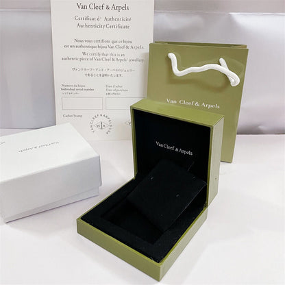 [Zalyn]CLOVER BRAND JEWELRY BOX