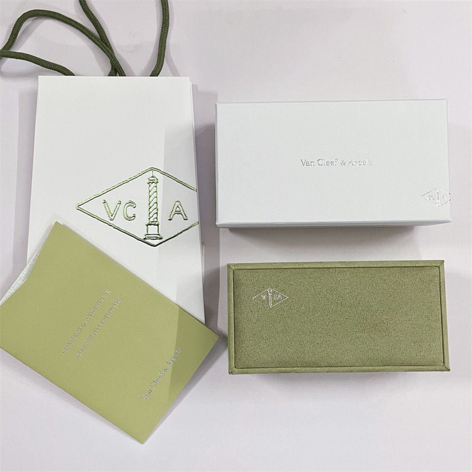 [Zalyn]CLOVER BRAND JEWELRY BOX