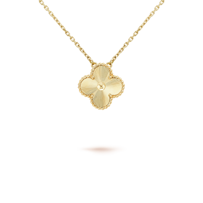 [Zalyn Jewelry ]CLOVER 15MM LASER NECKLACE