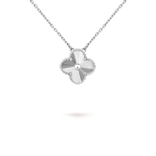 [Zalyn]15MM CLOVER FLOWER PENDANT NECKLACE WHITE GOLD COLLECTION