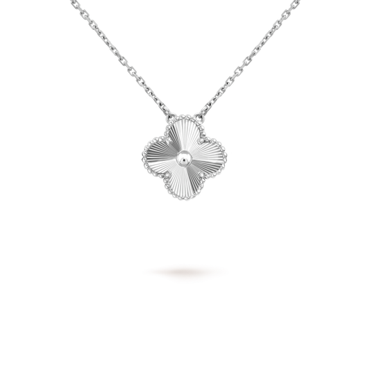 [Zalyn]15MM CLOVER FLOWER PENDANT NECKLACE WHITE GOLD COLLECTION