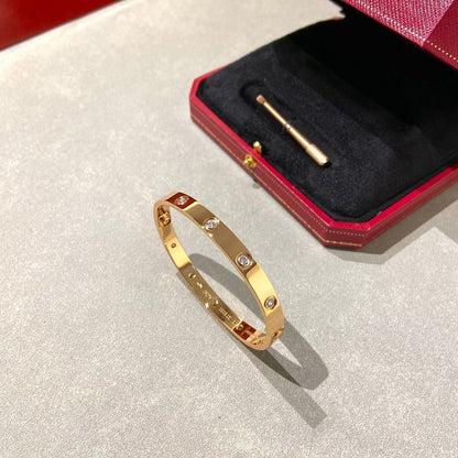 [Zalyn]CLASSIC 6.1MM LOVE BANGLE - 10-DIAMOND