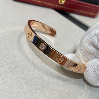 [Zalyn Jewelry ]LOVE BRACELET 6.1MM 1 DIAMOND OPEN CUFF