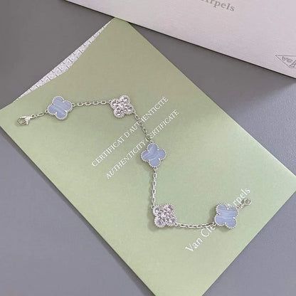 [Zalyn]LUCKY CLOVER 5-MOTIF BRACELET - PURPLE CHALCEDONY COLLECTION