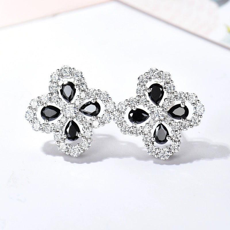 [Zalyn]LOOP EARRINGS FULL MOTIF DIAMOND 16MM