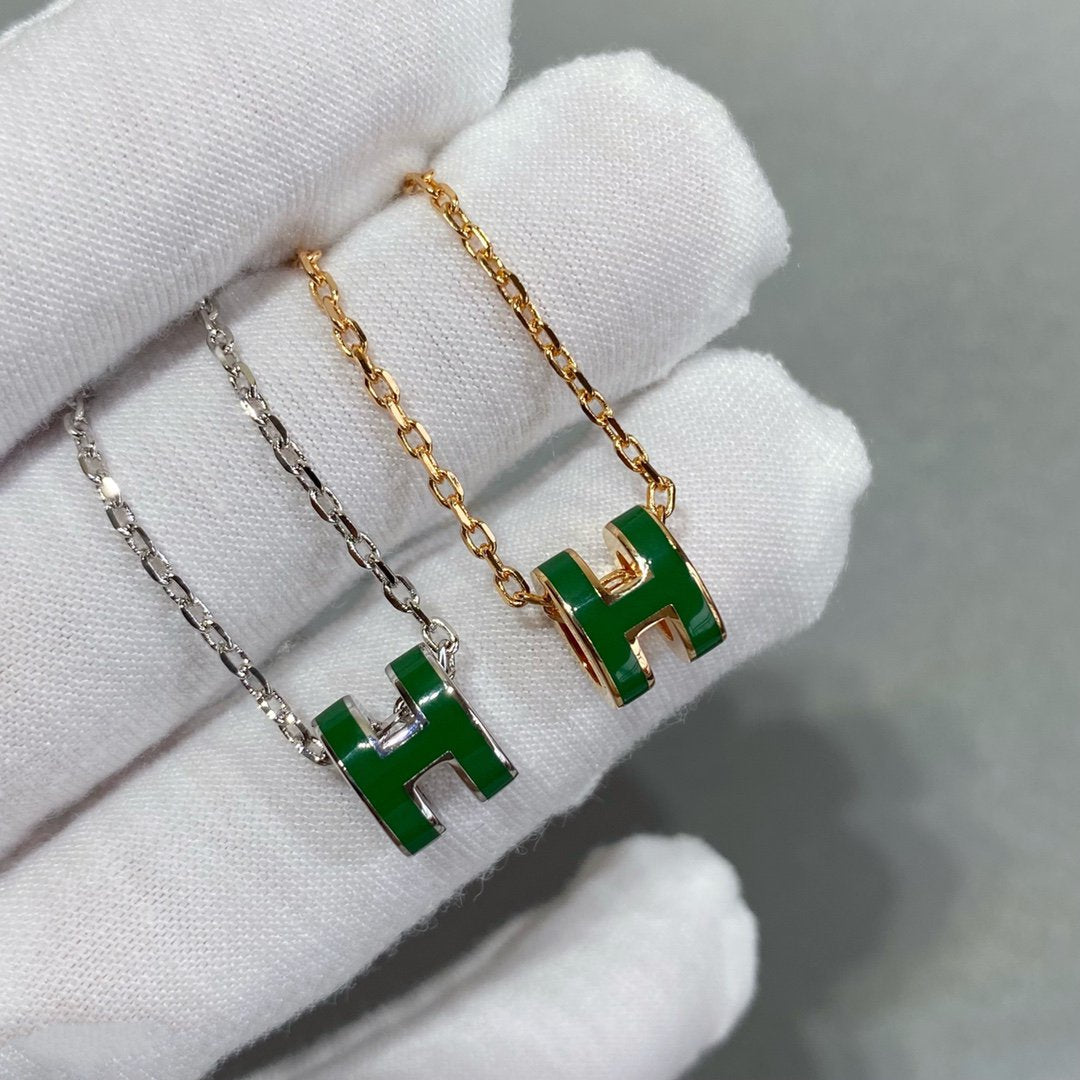 [Zalyn]POP H GREEN NECKLACE SILVER AND GOLD