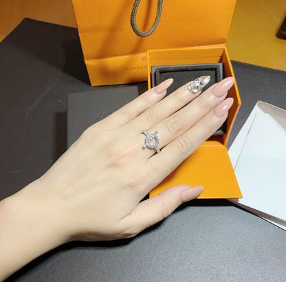 [Zalyn]ECHAPPEE RING SILVER DIAMOND