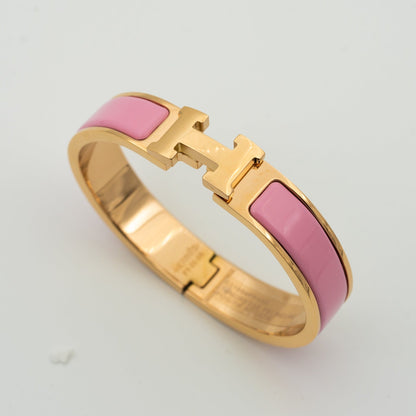 [Zalyn]H PINK BRACELET