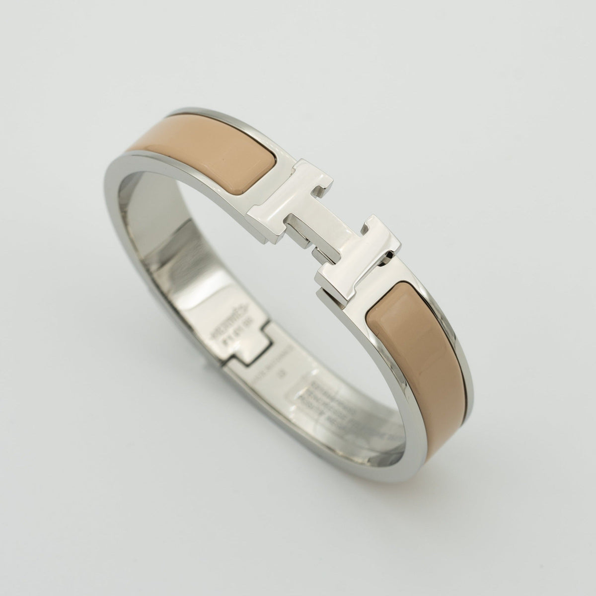 [Zalyn Jewelry ]H GREY BRACELET