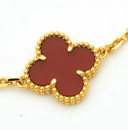 [Zalyn]LUCKY CLOVER 5-MOTIF BRACELET - RED CARNELIAN COLLECTION
