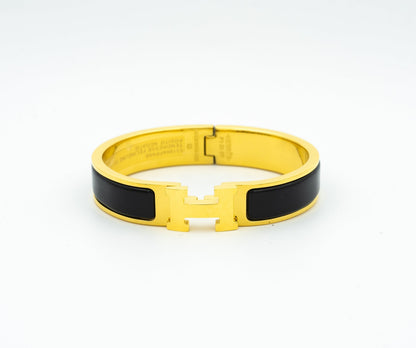 [Zalyn Jewelry ]H BLACK BRACELET