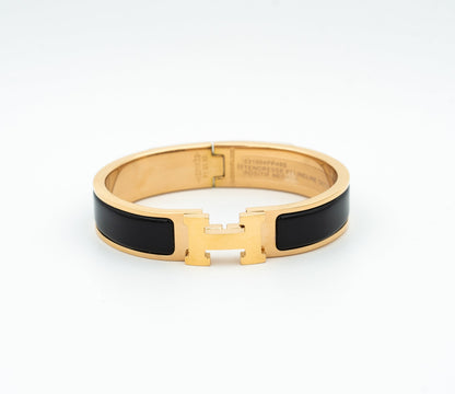 [Zalyn]H BLACK BRACELET