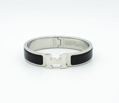 [Zalyn]H BLACK BRACELET