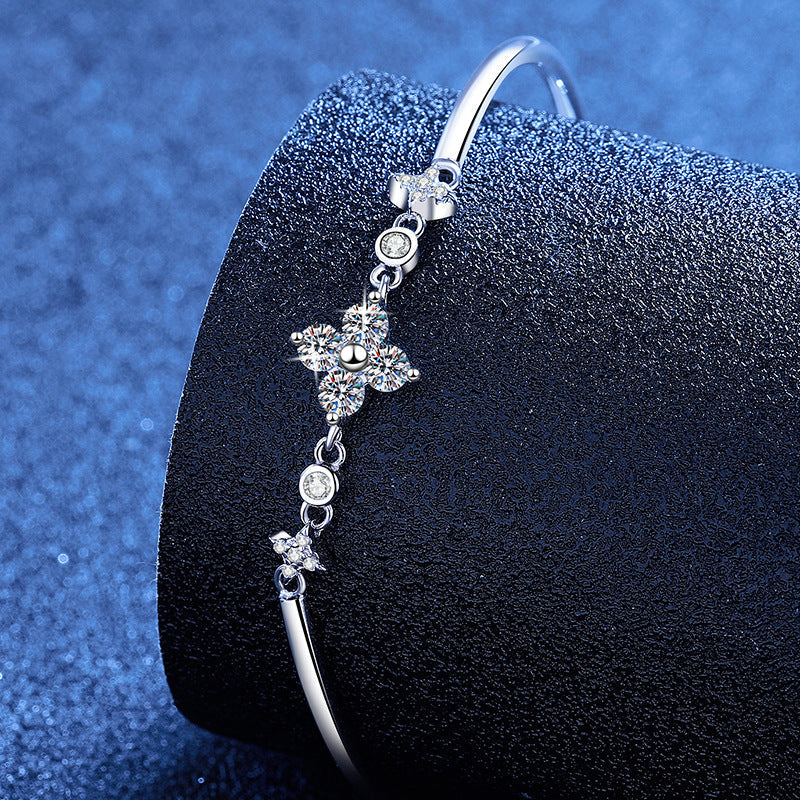 [Zalyn]CLOVER & TWIN-STAR MOISSANITE BRACELET