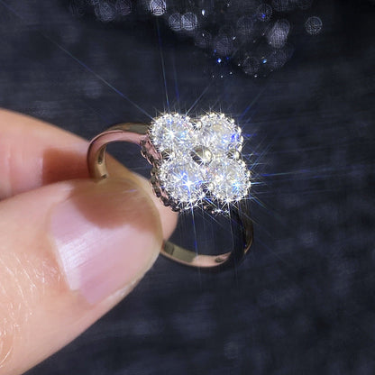 [Zalyn]ELEGANT FOUR-LEAF CLOVER MOISSANITE RING