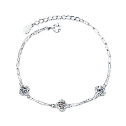[Zalyn]TRIPLE-CLOVER MOISSANITE BRACELET