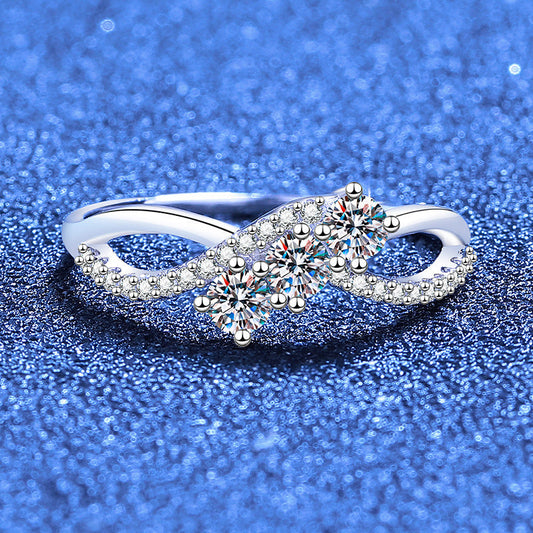 [Zalyn]INTERTWINING LOVE MOISSANITE RING