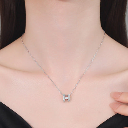 [Zalyn]FULL-PAVE "H" MOISSANITE PENDANT NECKLACE