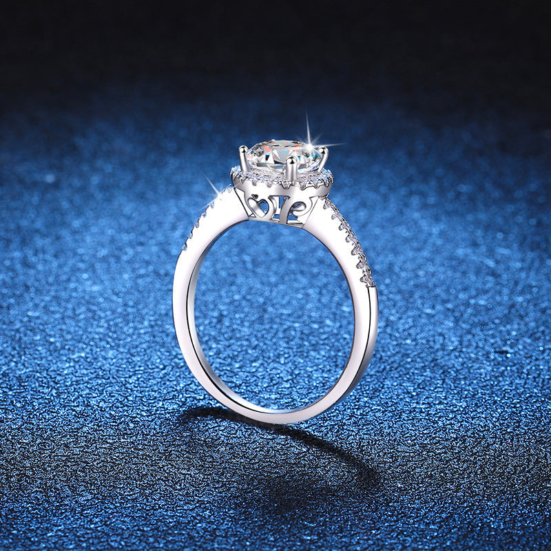[Zalyn]RADIANT ROUND HALO MOISSANITE ENGAGEMENT RING