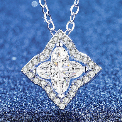 [Zalyn]STAR-CLOVER MOISSANITE NECKLACE