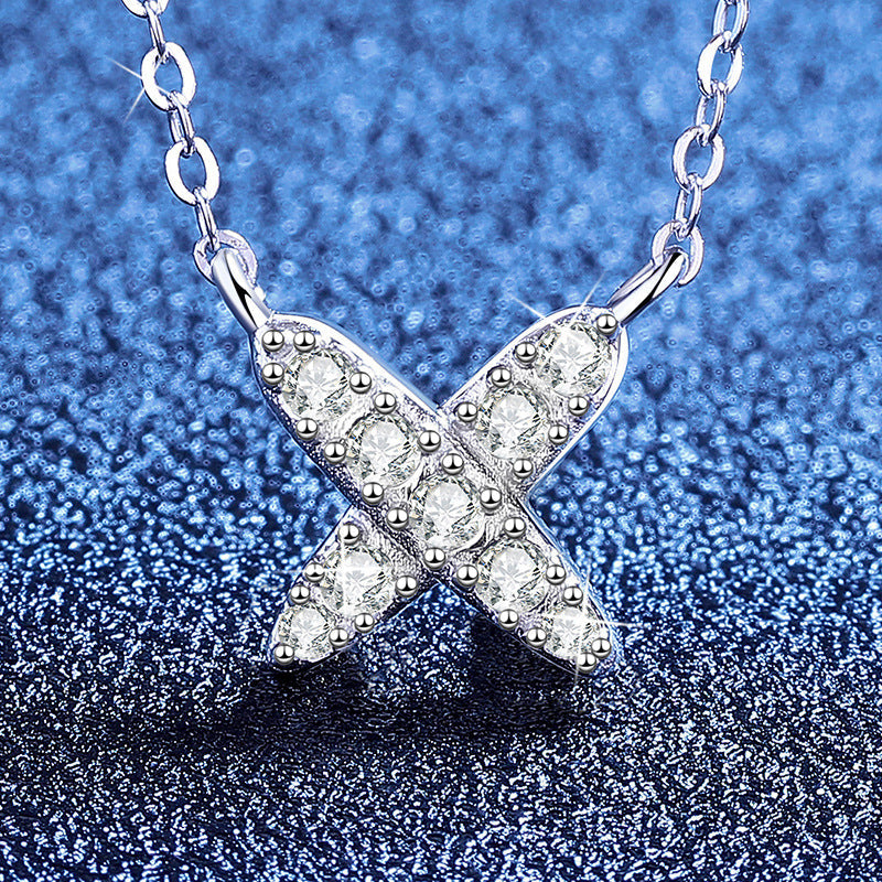 [Zalyn]MODERN X-SHAPE PAVÉ MOISSANITE NECKLACE