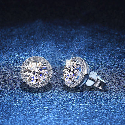 [Zalyn]CLASSIC 4-PRONG ROUND MOISSANITE STUD EARRINGS